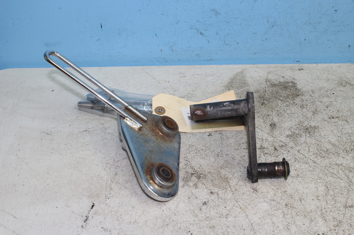 2001-2007 Honda Shadow Spirit VT750DC Right Foot Peg Brake Pedal Bracket