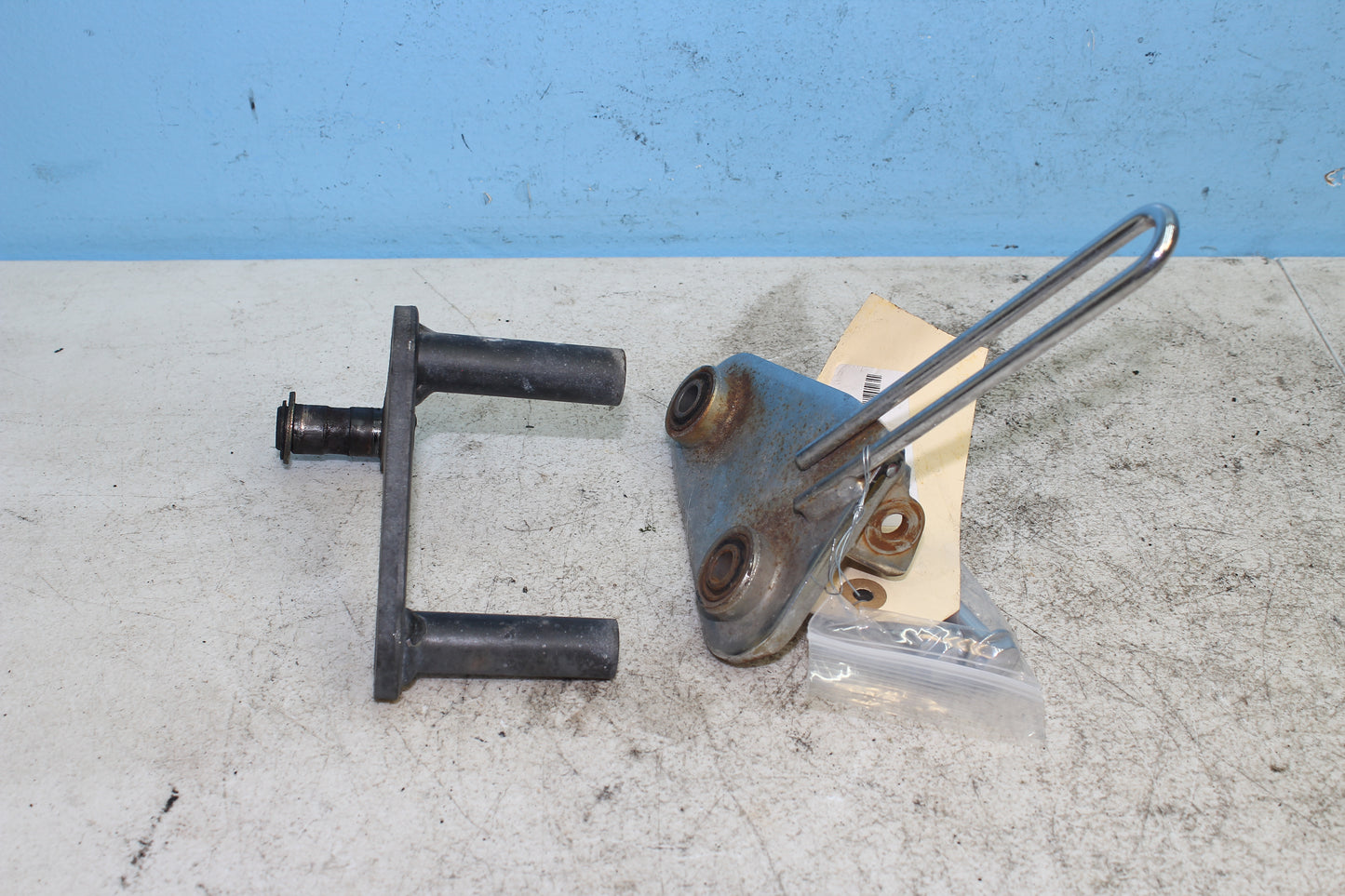 2001-2007 Honda Shadow Spirit VT750DC Right Foot Peg Brake Pedal Bracket