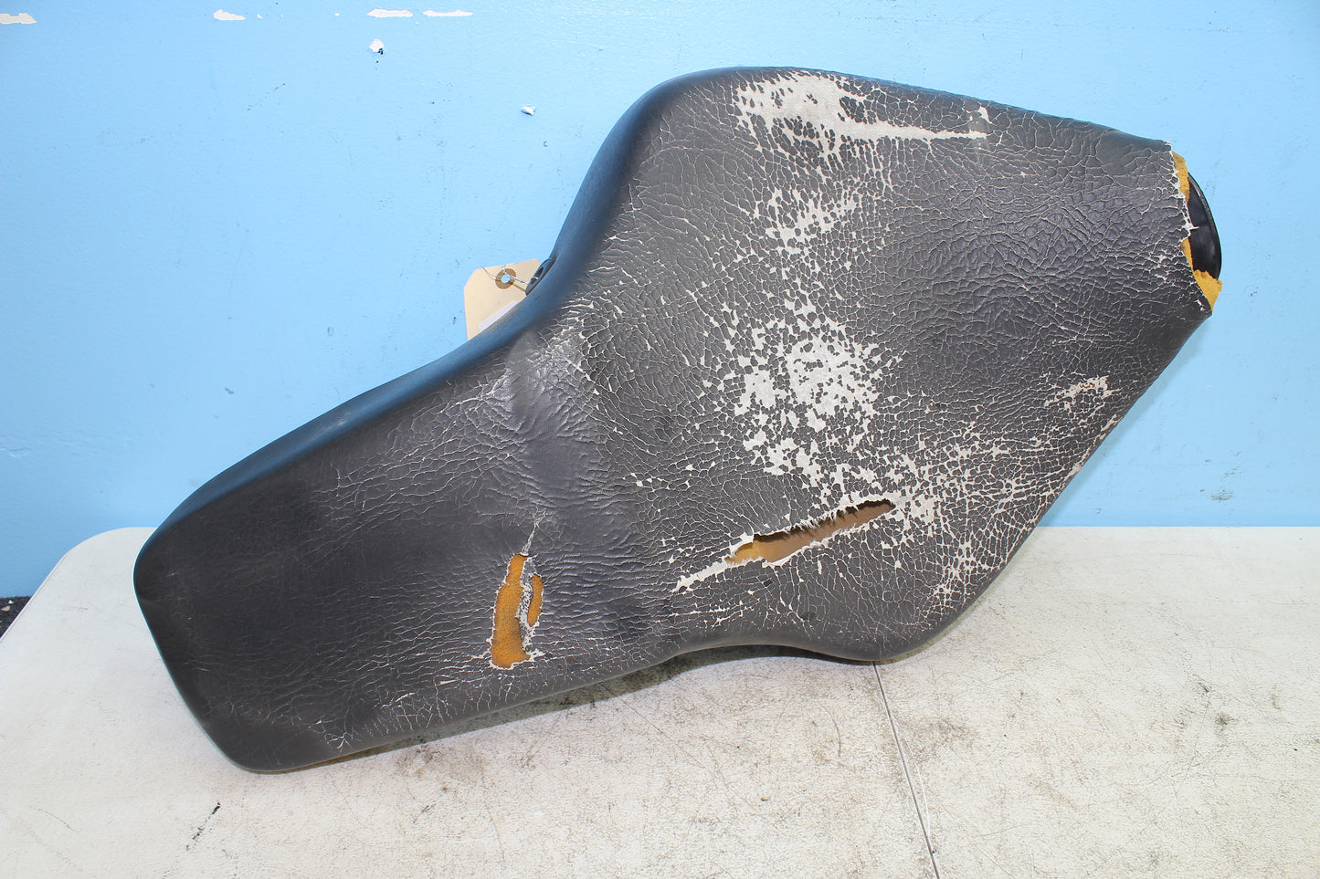 2001-2007 Honda Shadow Spirit VT750DC Seat 77200-MCR-D00