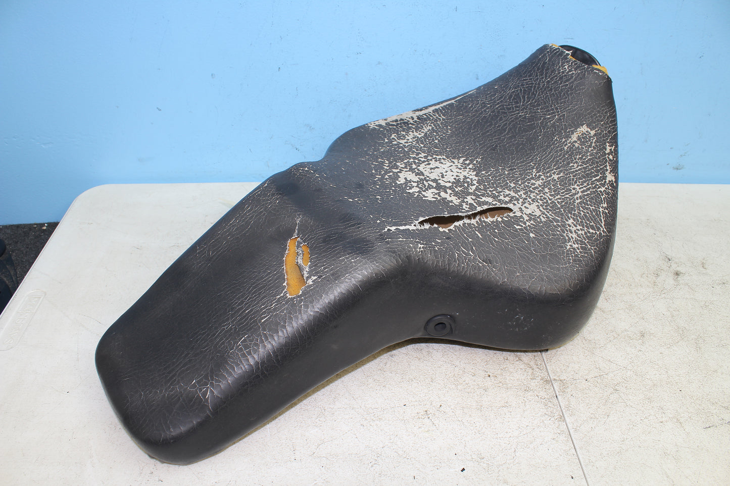 2001-2007 Honda Shadow Spirit VT750DC Seat 77200-MCR-D00