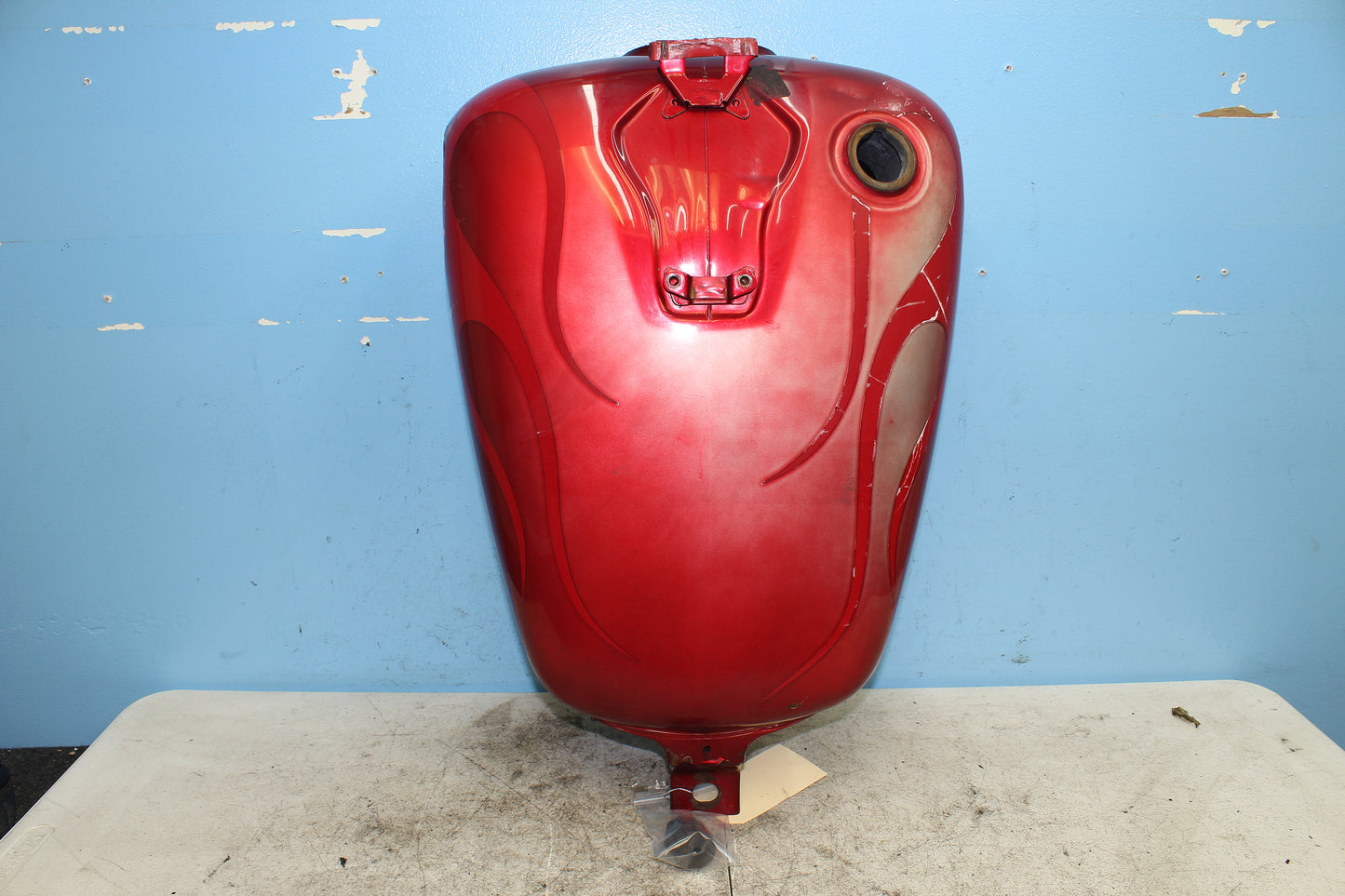 2001-2007 Honda Shadow Spirit VT750DC Gas Tank *DMG* 17520-MCR-A20ZA