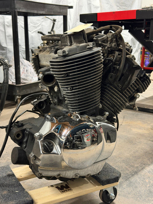 2001-2007 Honda Shadow Spirit VT750DC Engine Transmission *RUNS UNKN MILES*