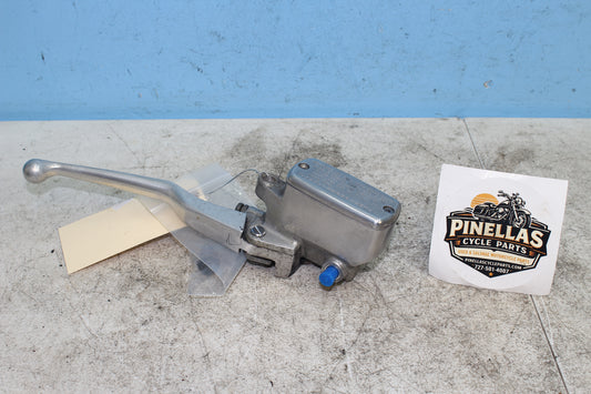 99-03 Yamaha Road Star Silverado XV1600 Front Brake Master Cyl (MISSING BOLT)