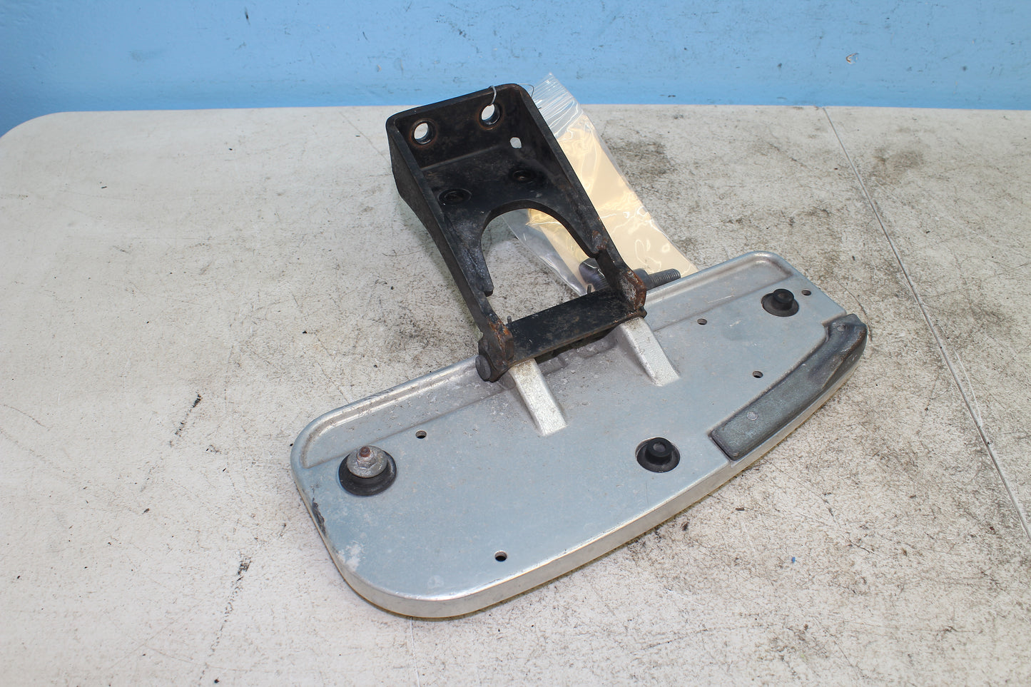 1999-2003 Yamaha Road Star Silverado XV1600 OEM Floorboard w/ Mount Right Driver