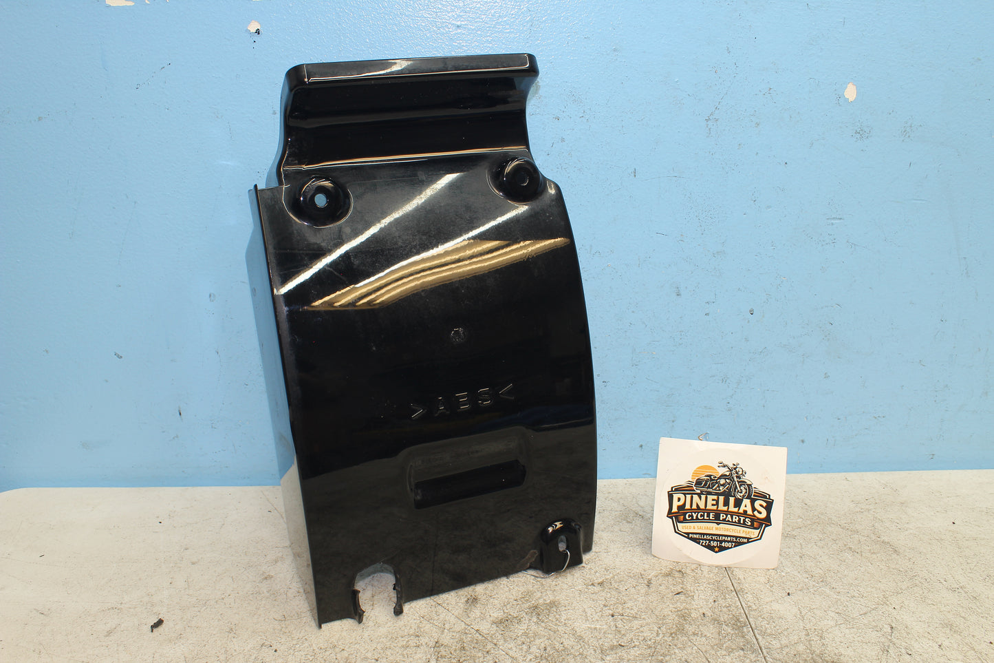 99-03 Yamaha Road Star Silverado XV1600 Lower Rear Plastic Fender MudGuard *DMG*