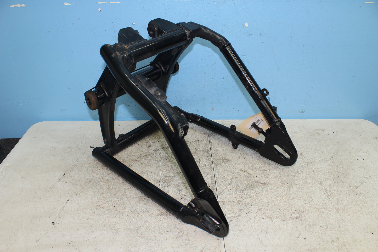 1999-2003 Yamaha Road Star Silverado XV1600 OEM Swing Arm 4WM-22110-00-00