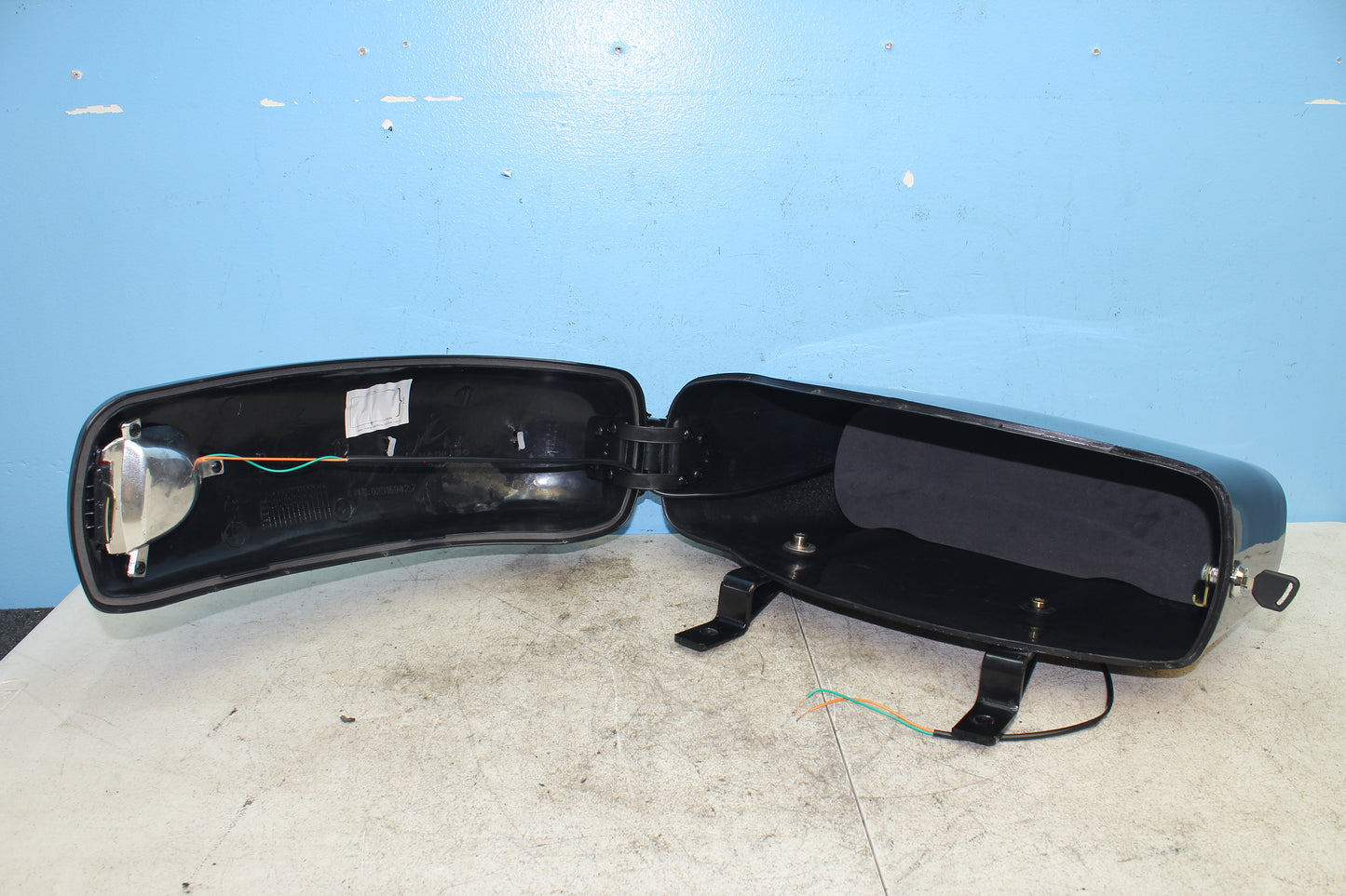 1999-2003 Yamaha Road Star Silverado XV1600 Aftermarket Saddlebags w/ Key (PAIR)