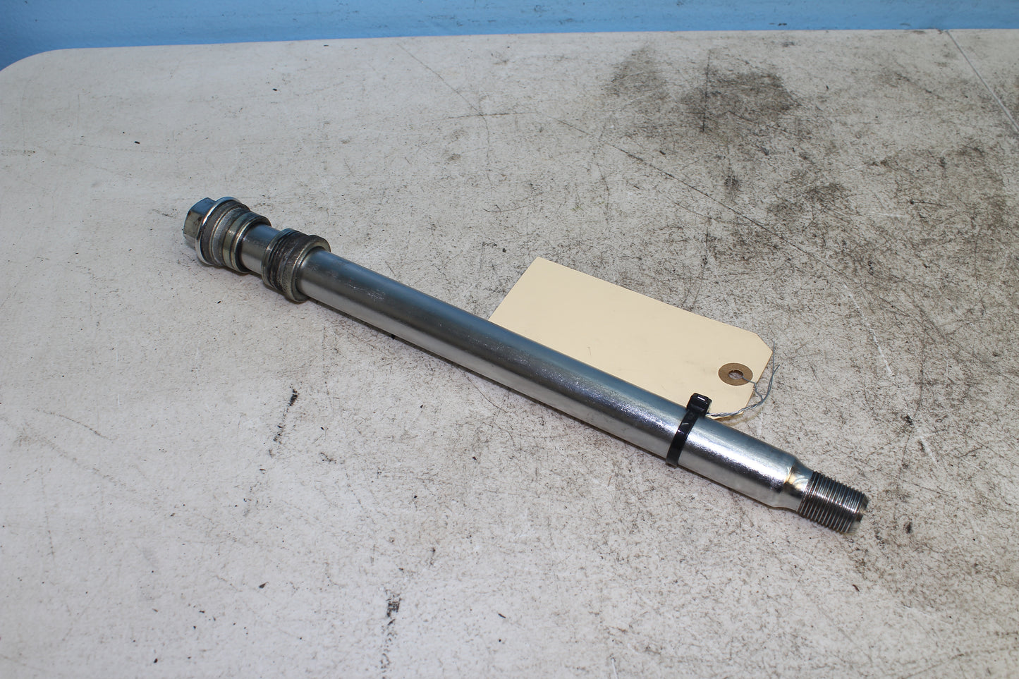 1999-2003 Yamaha Road Star Silverado XV1600 OEM Front Wheel Axle 4NK-25181-00-00