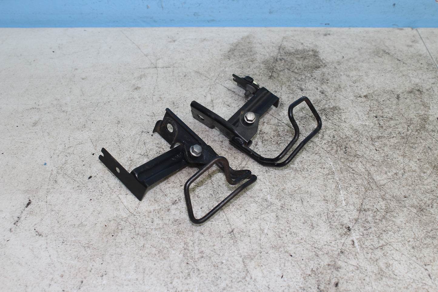 99-03 Yamaha Road Star Silverado XV1600 OEM Front Brake Hose & Reflectors Holder