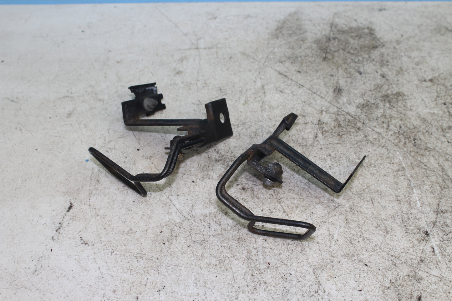 99-03 Yamaha Road Star Silverado XV1600 OEM Front Brake Hose & Reflectors Holder