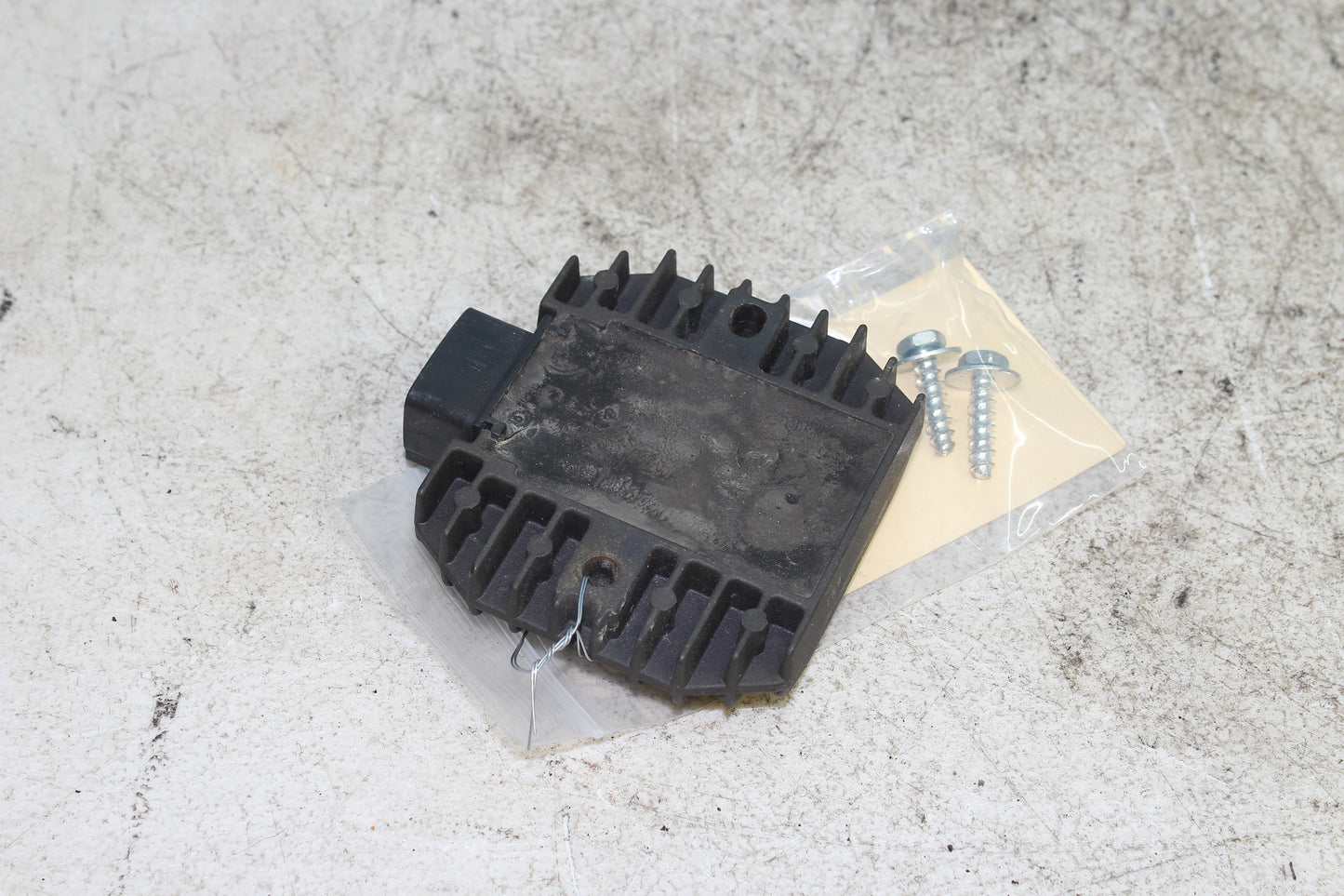 1999-2003 Yamaha Road Star Silverado XV1600 OEM Rectifier Voltage Regulator