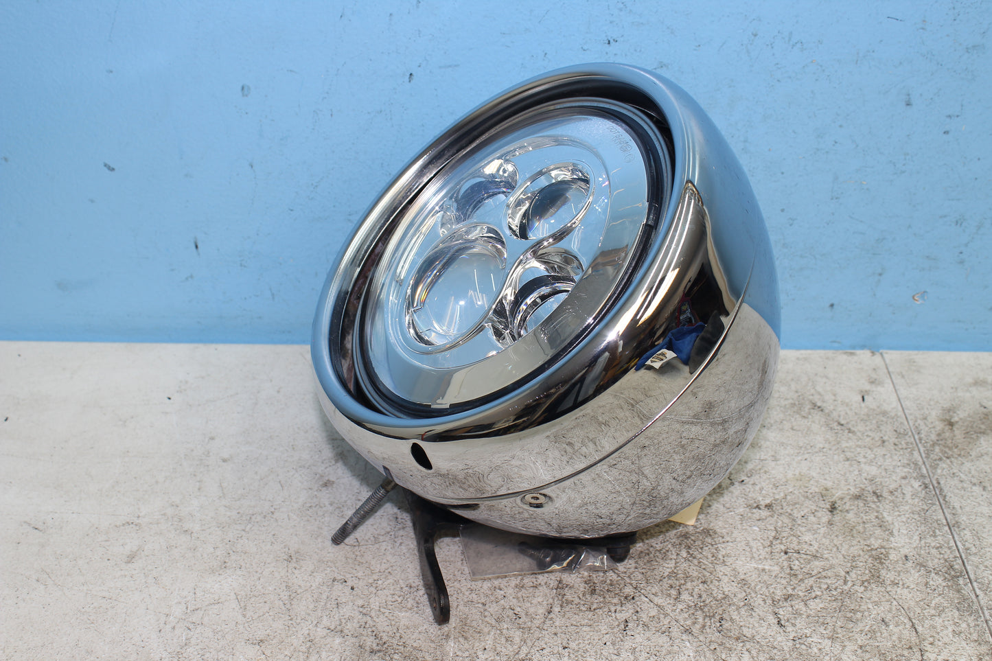 1999-2003 Yamaha Road Star Silverado XV1600 Aftermarket LED Headlight w/ Bucket