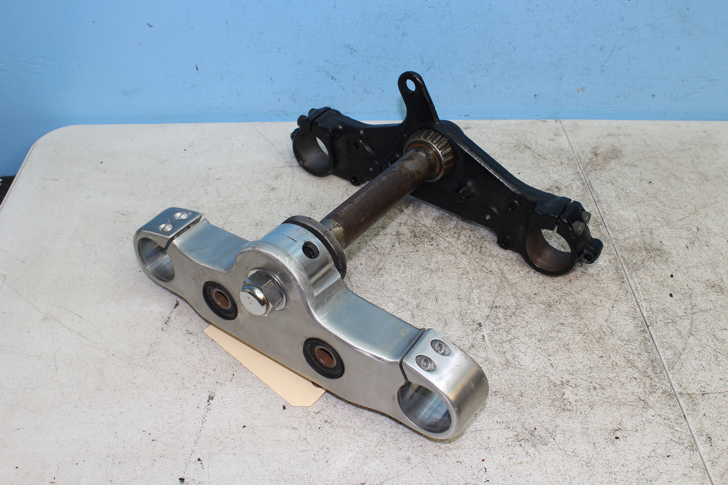 1999-2003 Yamaha Road Star Silverado XV1600 OEM Triple Tree Steering Stem