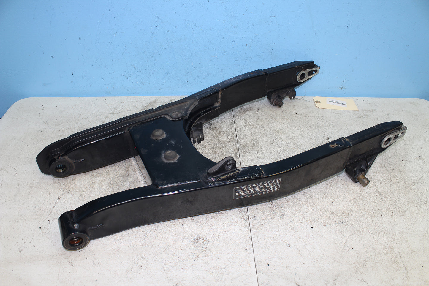 98-03 Honda Shadow VT750 ACE Deluxe OEM Swingarm 52200-MBA-000