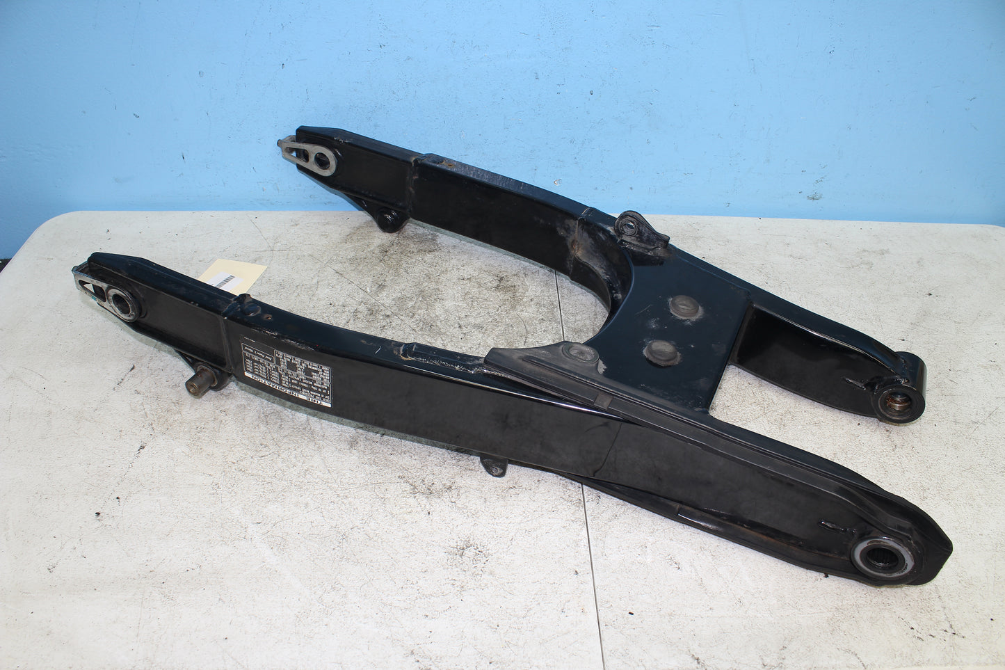 98-03 Honda Shadow VT750 ACE Deluxe OEM Swingarm 52200-MBA-000