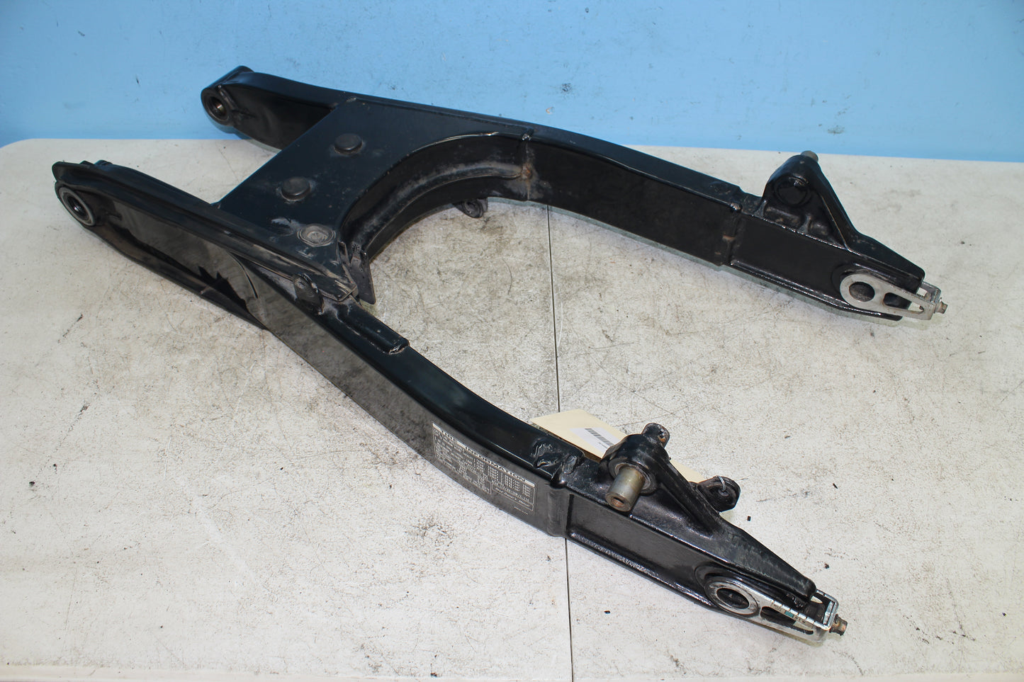 98-03 Honda Shadow VT750 ACE Deluxe OEM Swingarm 52200-MBA-000