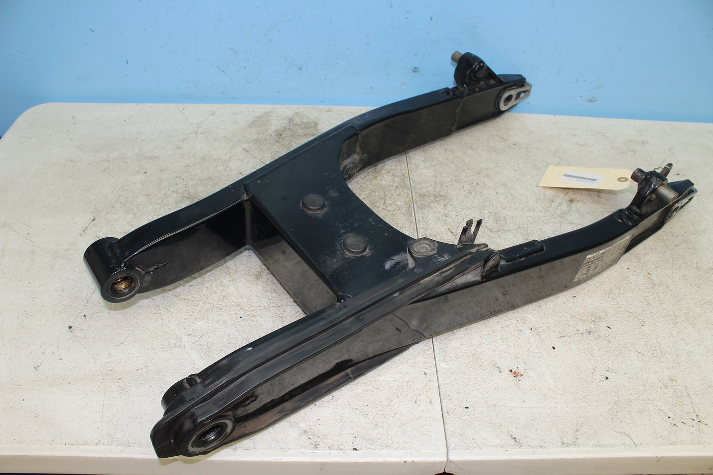 98-03 Honda Shadow VT750 ACE Deluxe OEM Swingarm 52200-MBA-000