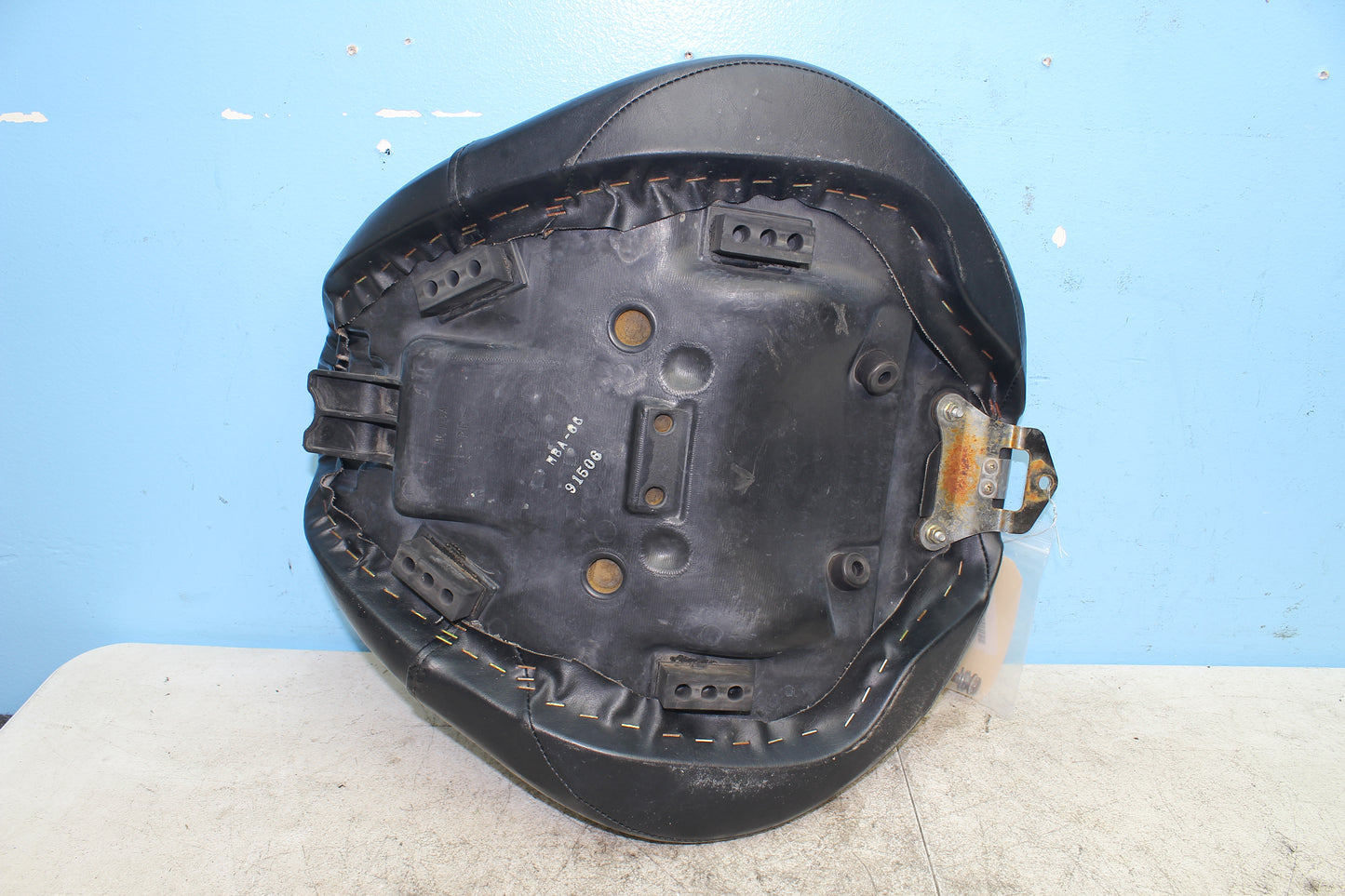 98-03 Honda Shadow VT750 ACE Deluxe OEM Front Rider Seat 77200-MBA-661