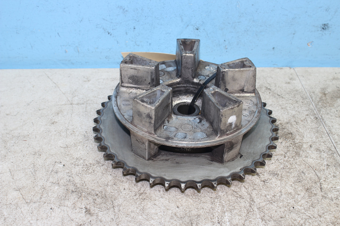 98-03 Honda Shadow VT750 ACE Deluxe OEM Rear Drive Sprocket Wheel Hub