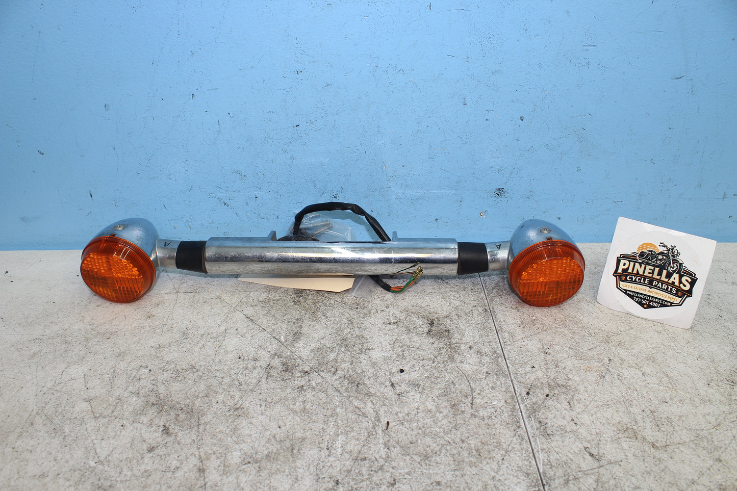 98-03 Honda Shadow VT750 ACE Deluxe OEM Front Turn Signal Assembly