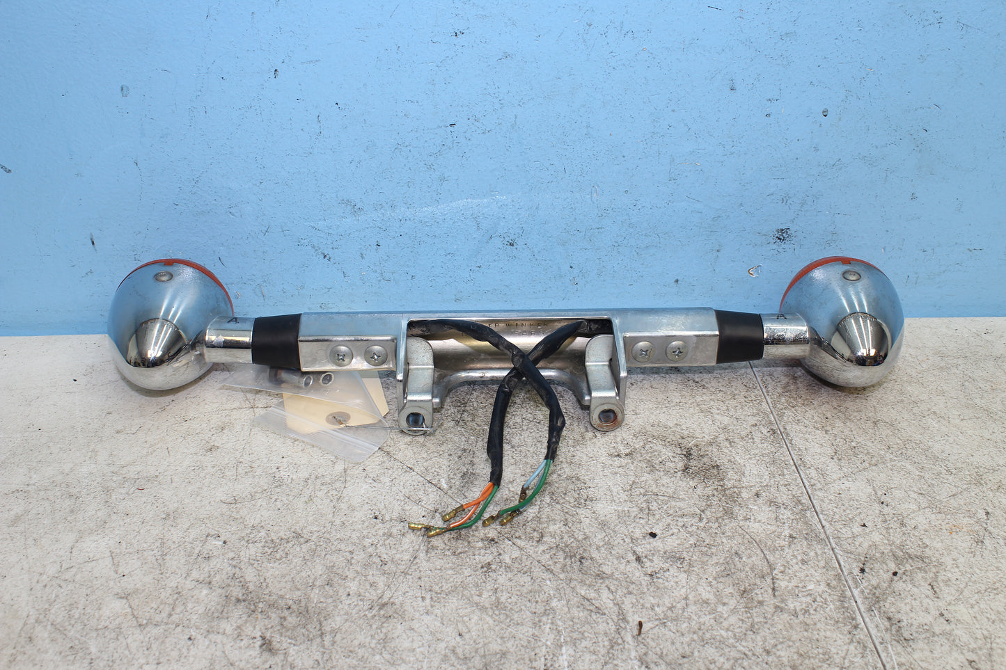 98-03 Honda Shadow VT750 ACE Deluxe OEM Front Turn Signal Assembly