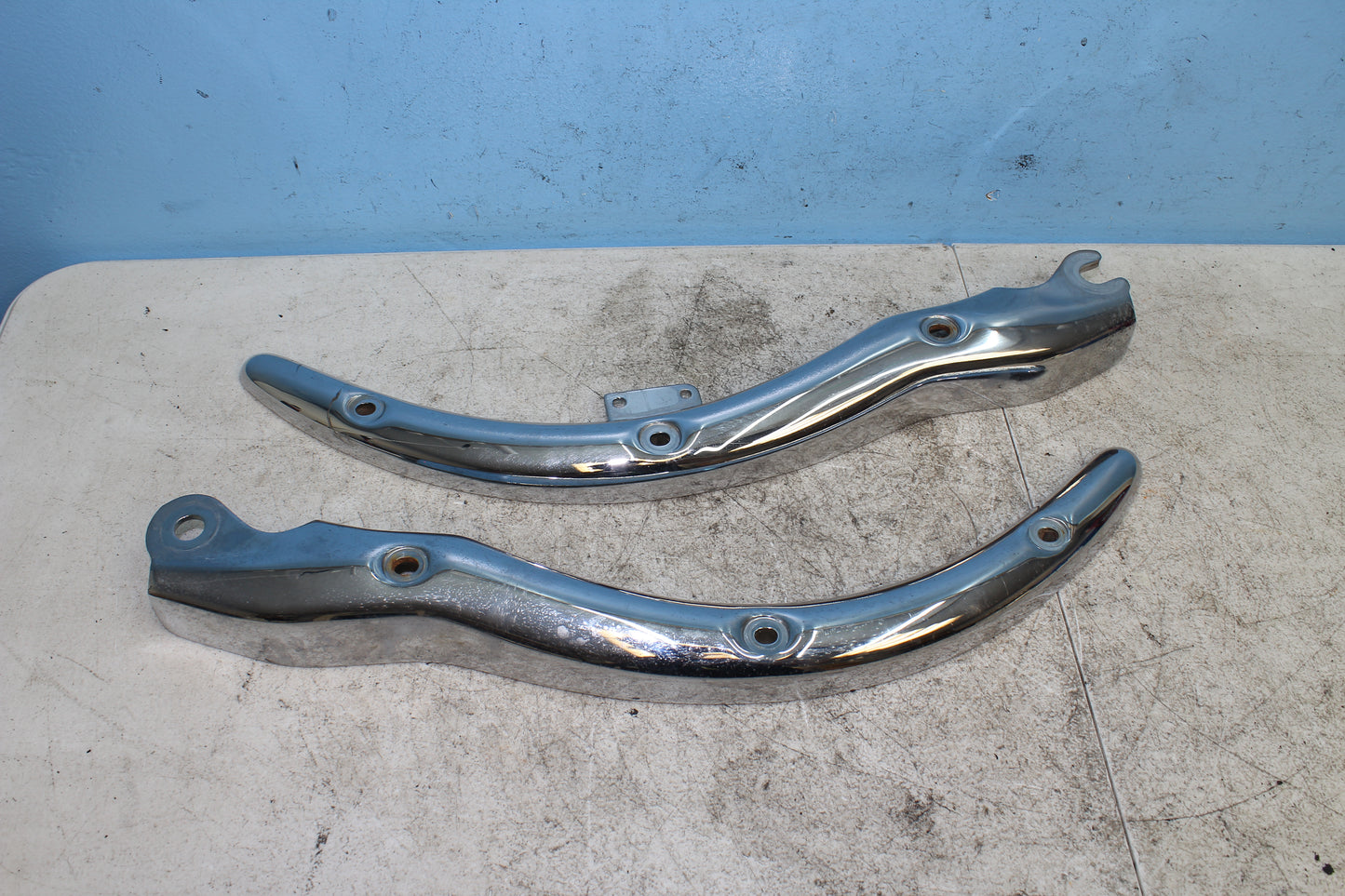 98-03 Honda Shadow VT750 ACE Deluxe OEM Rear Grab Rails Fender Mount Left Right
