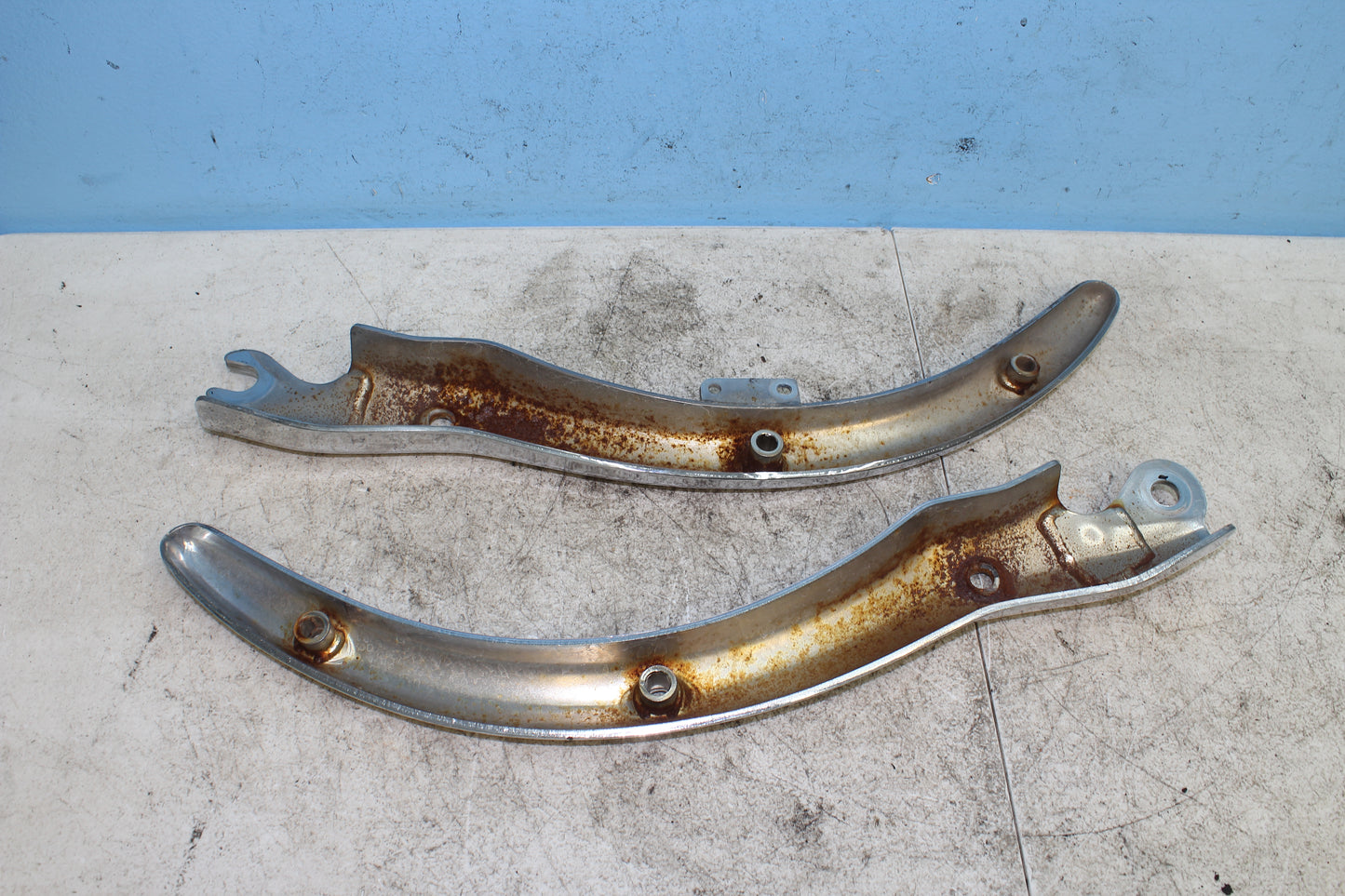 98-03 Honda Shadow VT750 ACE Deluxe OEM Rear Grab Rails Fender Mount Left Right