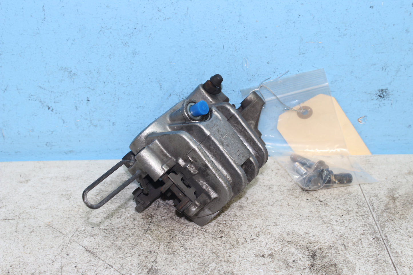 98-03 Honda Shadow VT750 ACE Deluxe OEM Front Brake Caliper 45150-MAH-315
