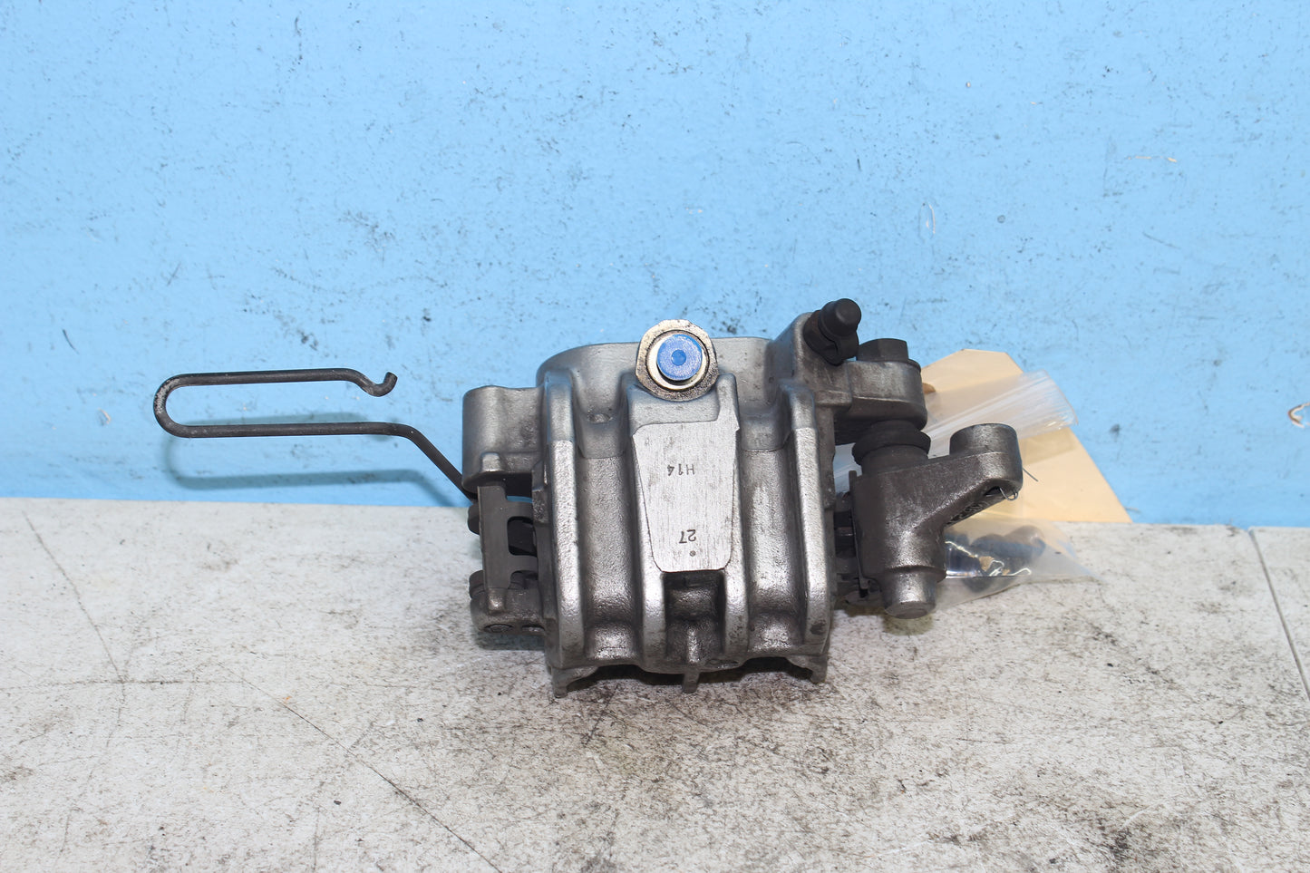 98-03 Honda Shadow VT750 ACE Deluxe OEM Front Brake Caliper 45150-MAH-315