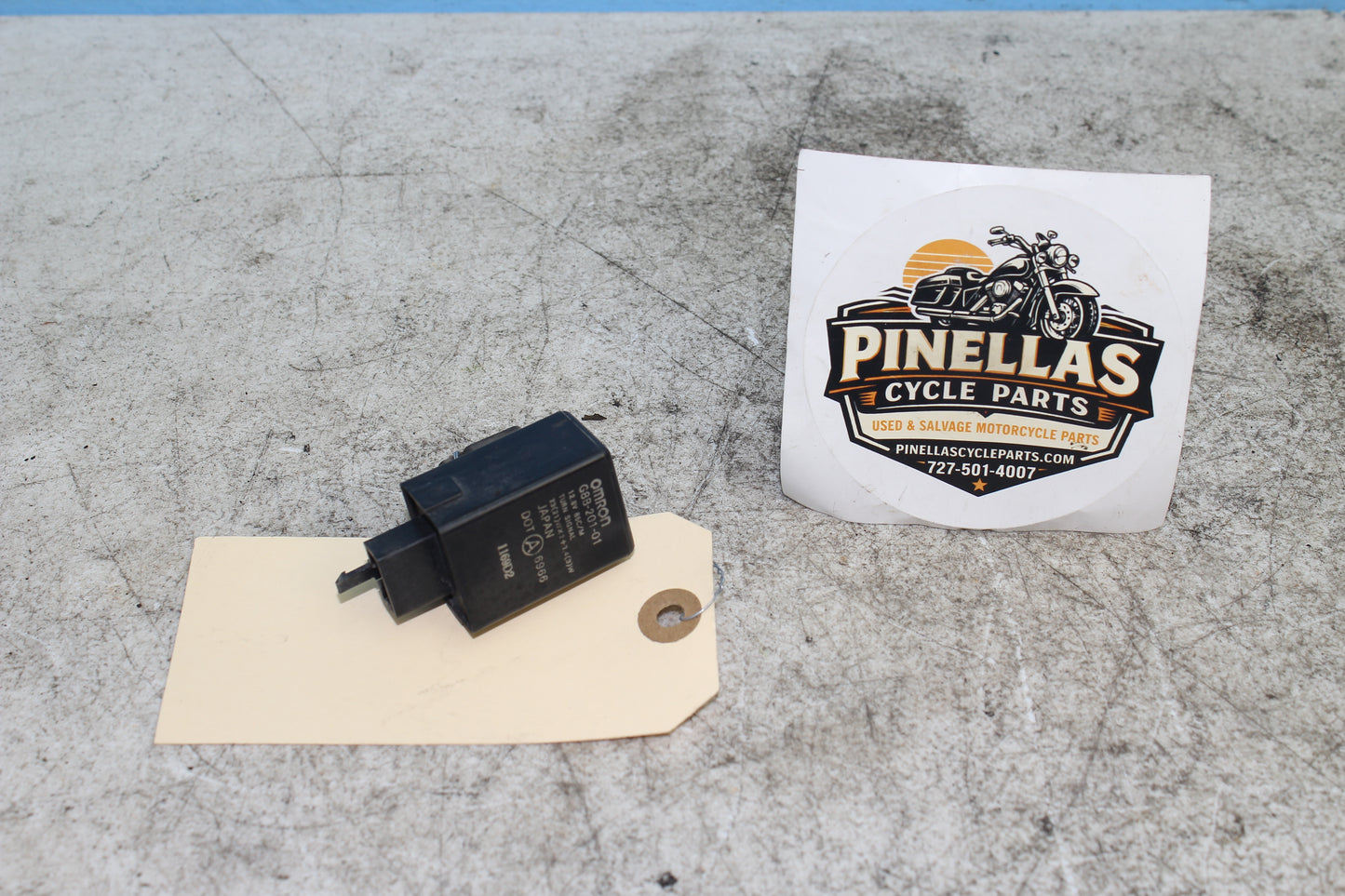 98-03 Honda Shadow VT750 ACE Deluxe OEM Turn Signal Flasher Relay G8B-201-01