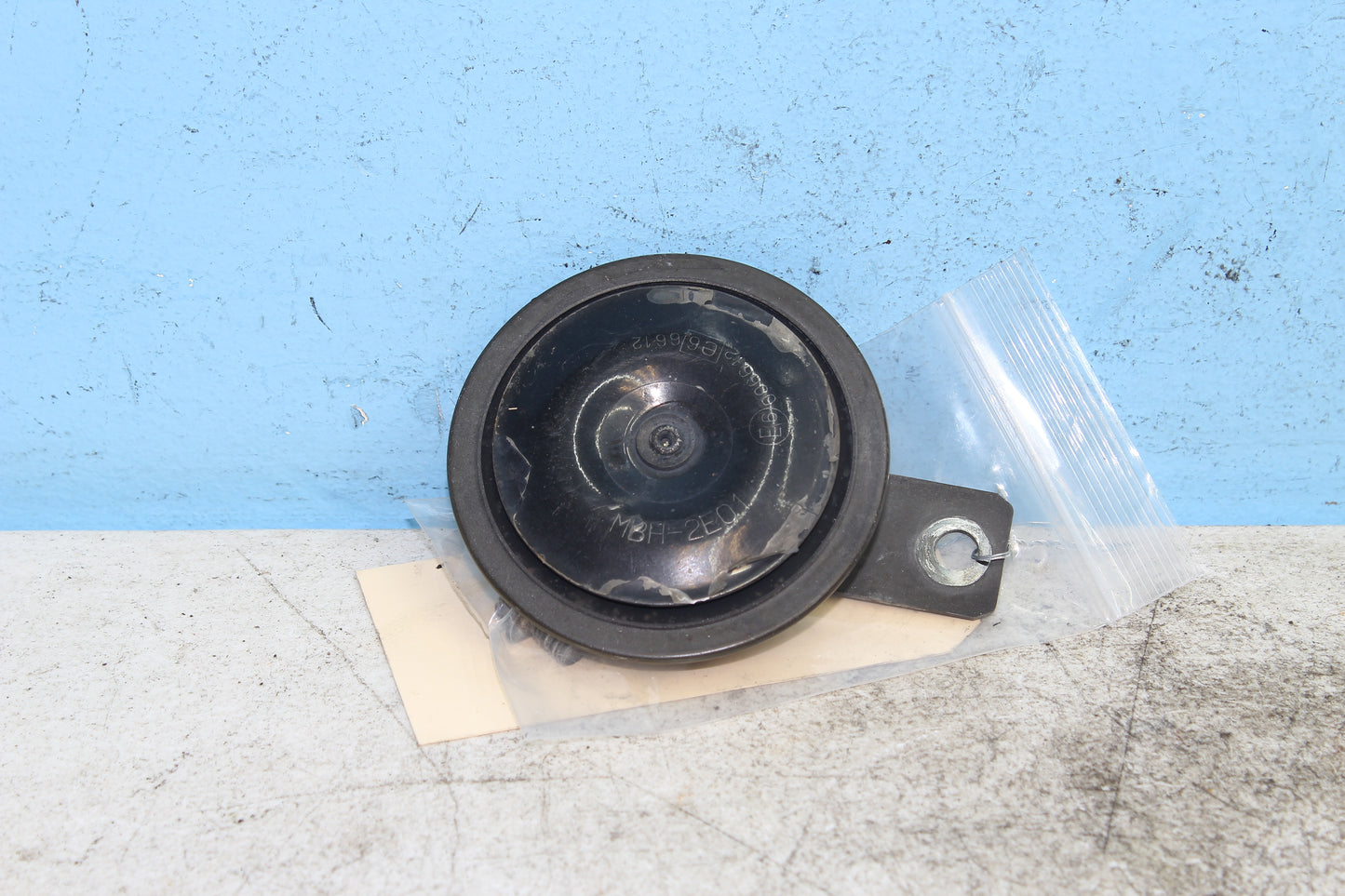 98-03 Honda Shadow VT750 ACE Deluxe OEM Horn 38110-KV0-008