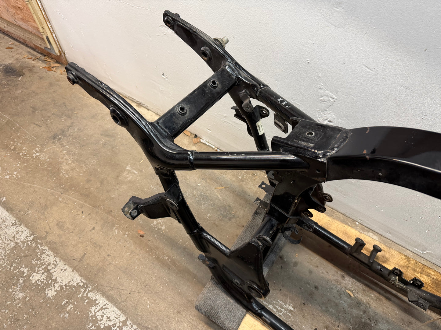 98-03 Honda Shadow VT750 ACE Deluxe OEM Frame *CLN* 50100-MBA-710ZA