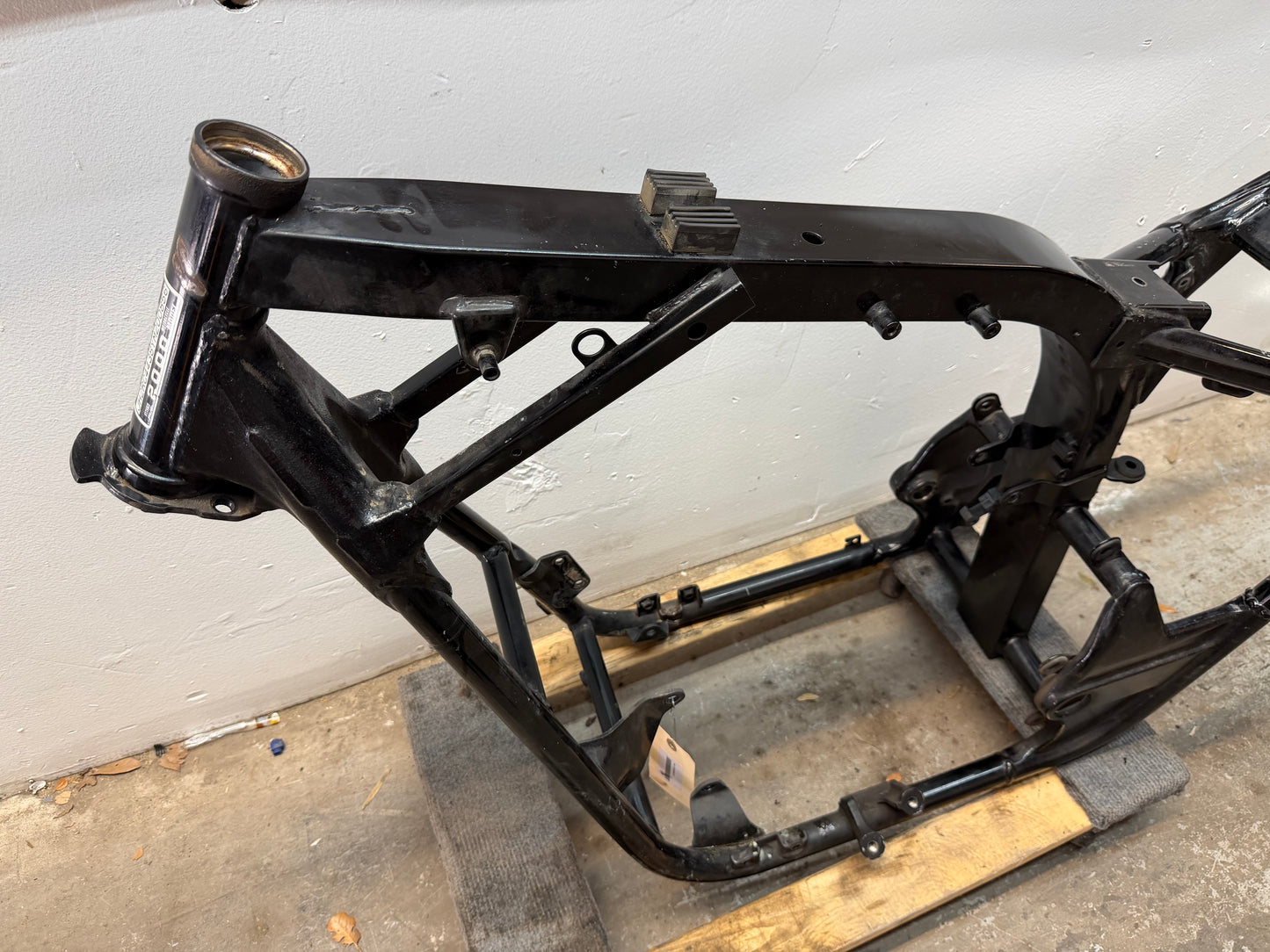98-03 Honda Shadow VT750 ACE Deluxe OEM Frame *CLN* 50100-MBA-710ZA