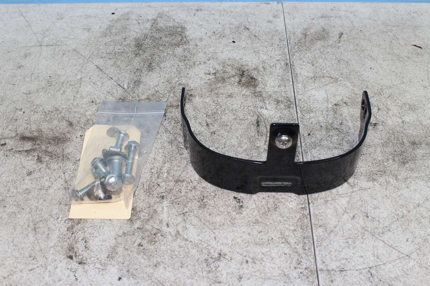 2014-2022 Harley Davidson Sportster 883 OEM Rear Fender w/ License Plate Mount