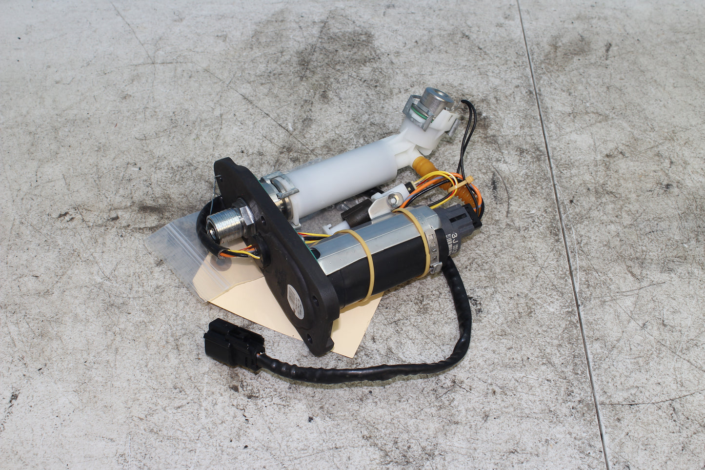 2014-2022 Harley Davidson Sportster 883 OEM Fuel Pump 75268-07F