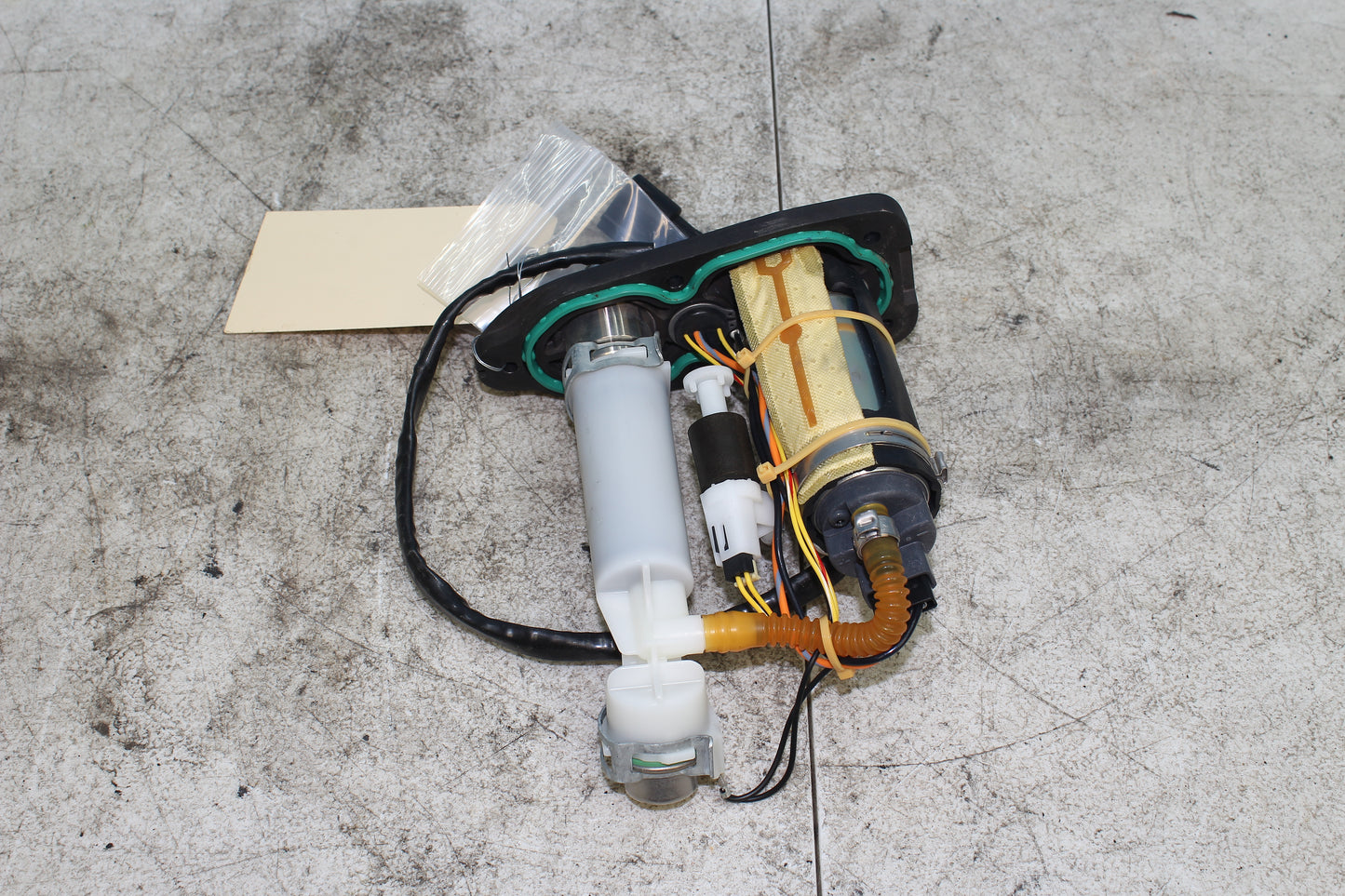 2014-2022 Harley Davidson Sportster 883 OEM Fuel Pump 75268-07F