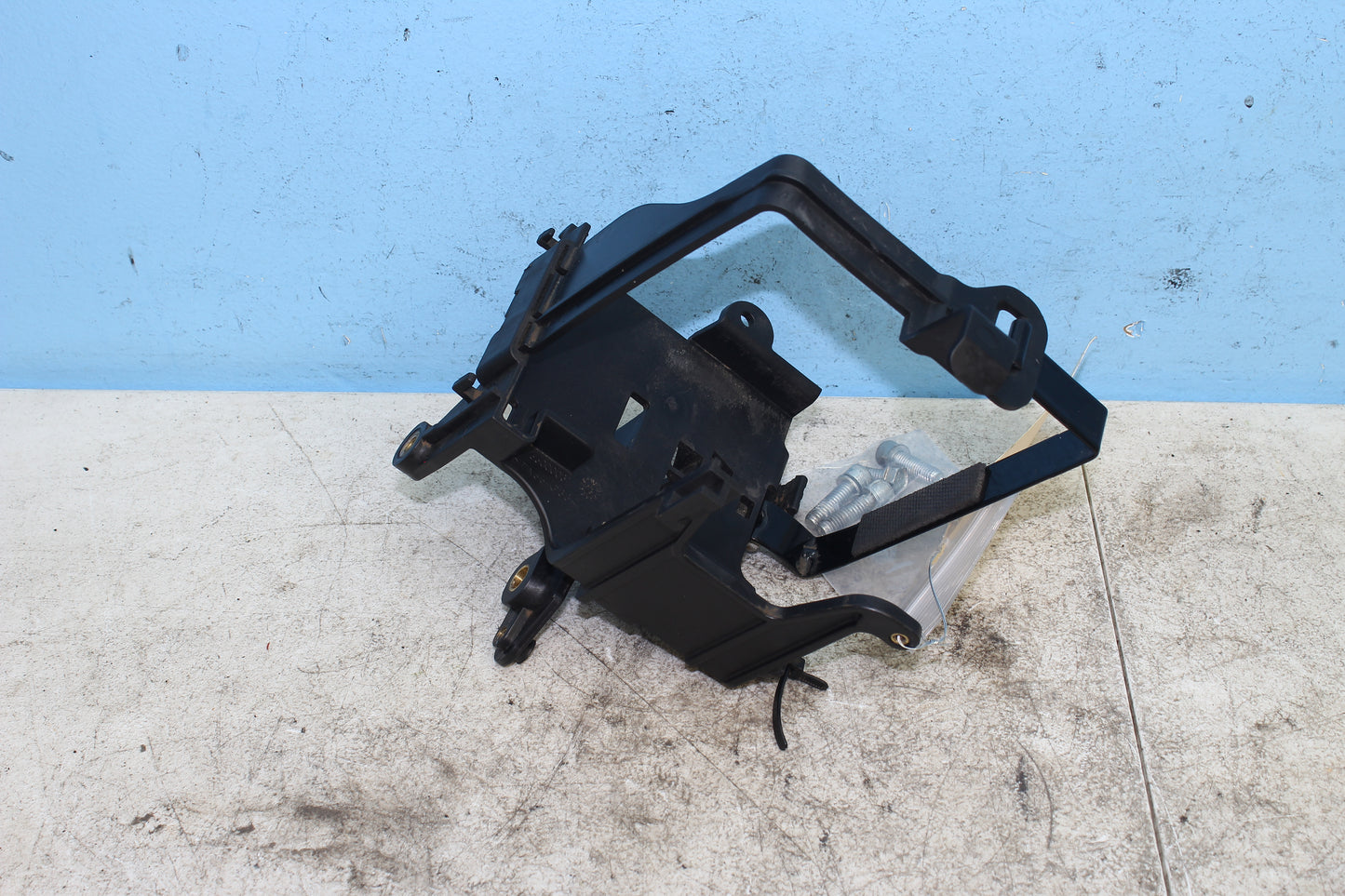 2014-2022 Harley Davidson Sportster 883 OEM Battery Box 66000031