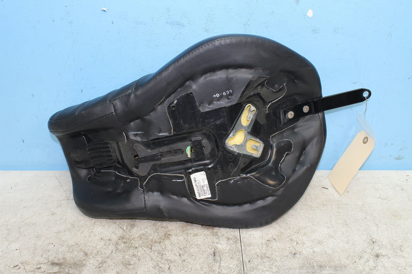 2014-2022 Harley Davidson Sportster 883 OEM Seat 52000189