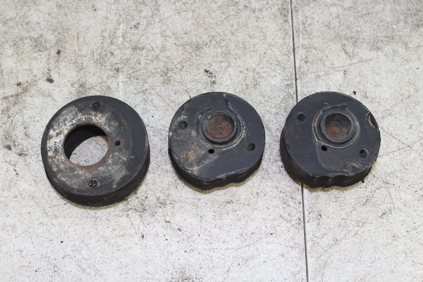 2014-2022 Harley Davidson Sportster 883 OEM Engine Motor Mount Bracket Bolt