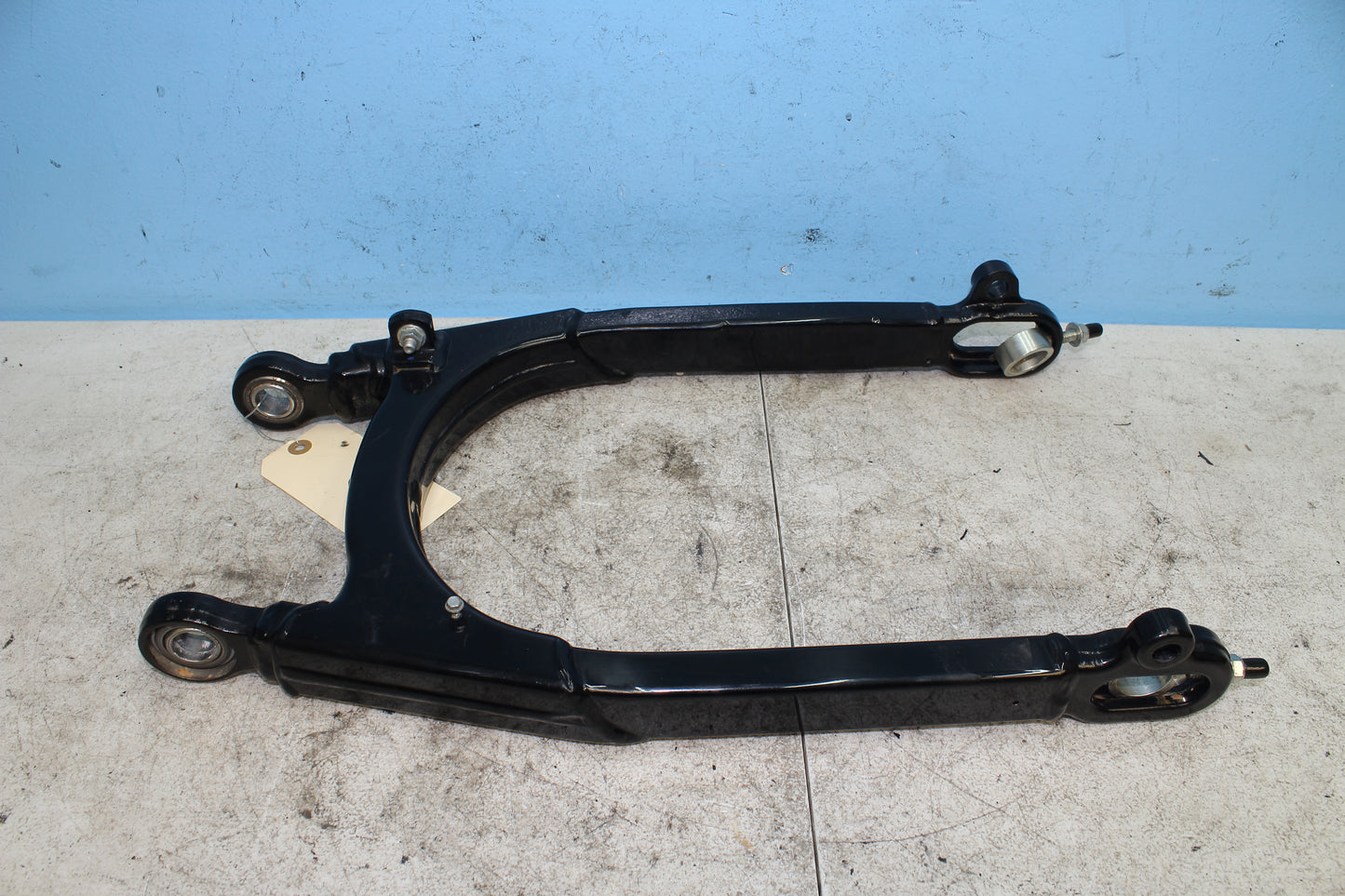 2014-2022 Harley Davidson Sportster 883 OEM Swing Arm 47400134BHP