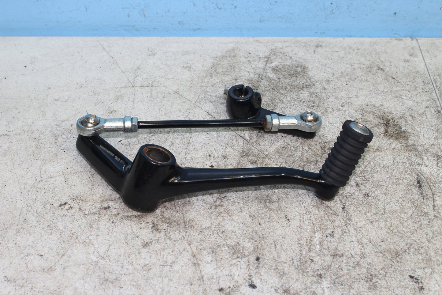2014-2022 Harley Davidson Sportster 883 OEM Shifter w/ Linkage 34721-07