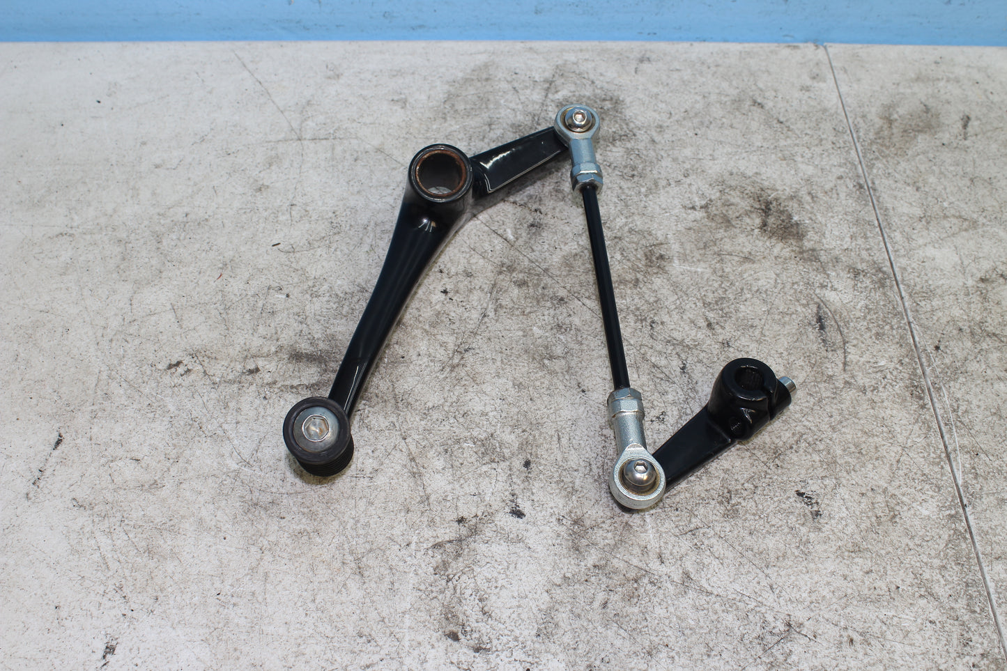 2014-2022 Harley Davidson Sportster 883 OEM Shifter w/ Linkage 34721-07