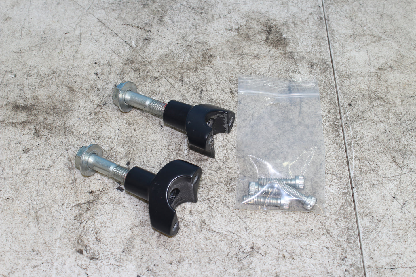 2014-2022 Harley Davidson Sportster 883 OEM Bar Risers 56116-82A 56117-82A