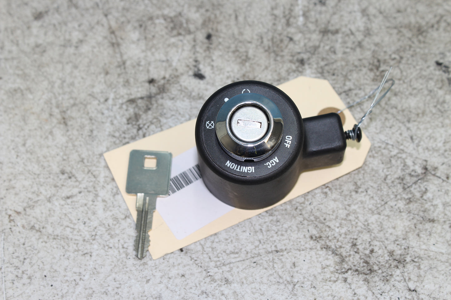 2014-2022 Harley Davidson Sportster 883 OEM Ignition Switch w/ Key 71400083