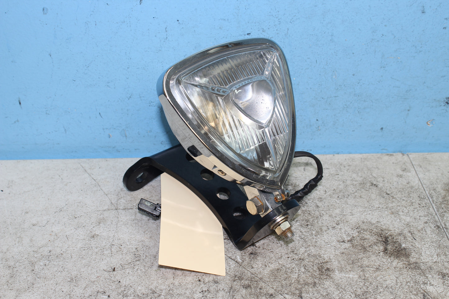 2014-2022 Harley Davidson Sportster 883 Aftermarket Triangle Headlight w/ Mount