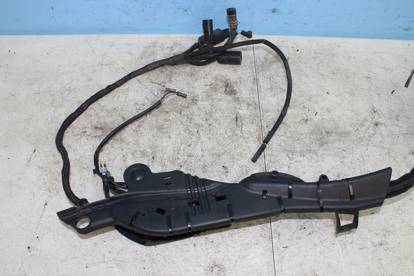 2014-2022 Harley Davidson Sportster 883 OEM Main Wiring Harness 69200072B