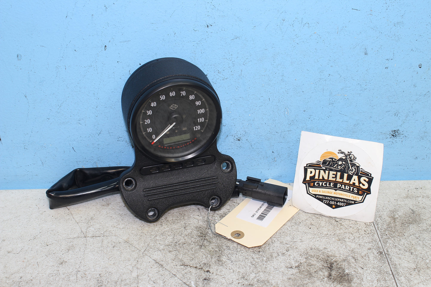 2014-2022 Harley Davidson Sportster 883 OEM Speedometer Speedo Gauge 3,600 Miles
