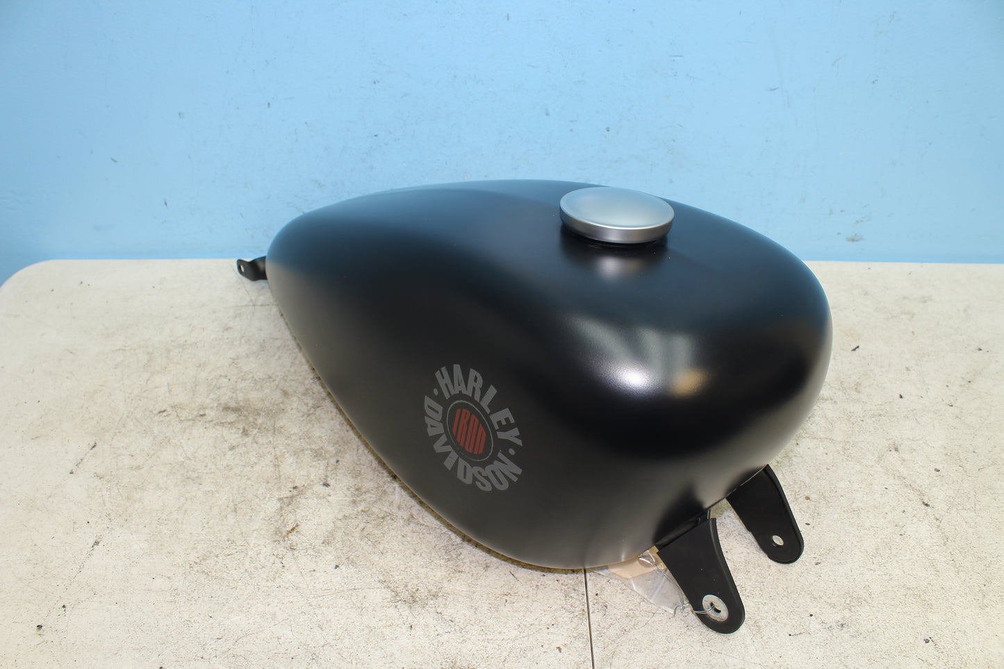 2014-2022 Harley Davidson Sportster 883 OEM Gas Fuel Tank 61000701