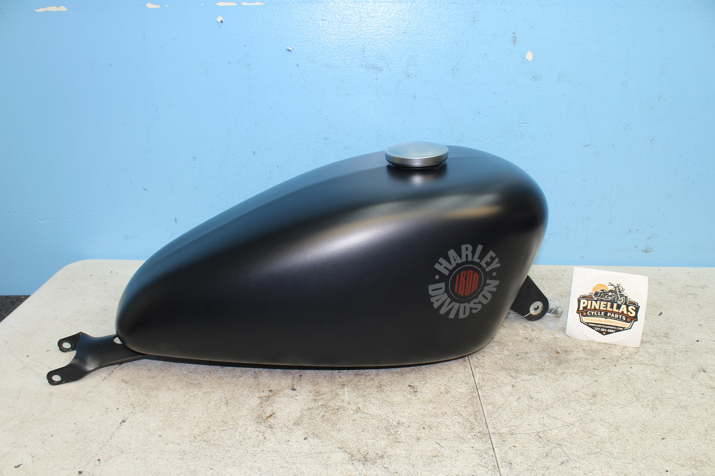 2014-2022 Harley Davidson Sportster 883 OEM Gas Fuel Tank 61000701