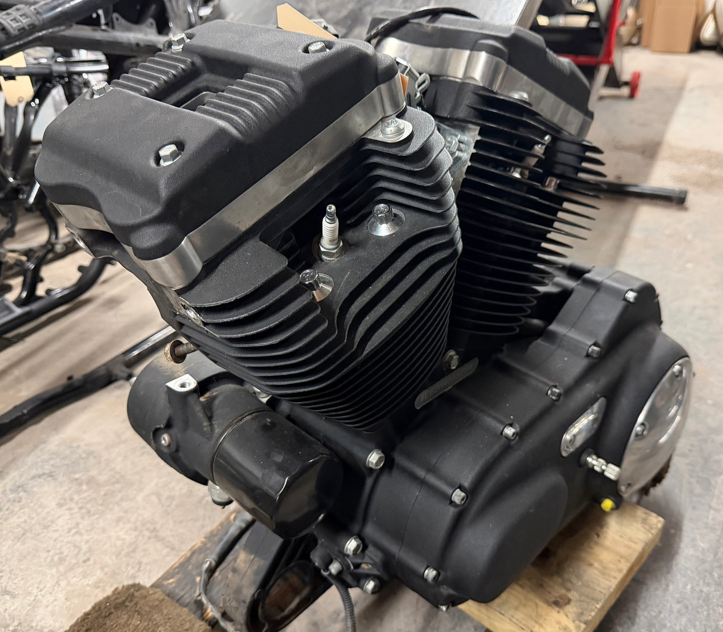 2014-2022 Harley Davidson Sportster 883 Engine Transmission 3,600 Miles *RUNS*